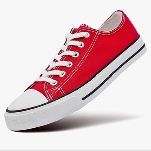 Canvas Lowtop Sneakers